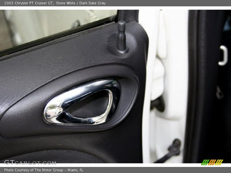 Stone White / Dark Slate Gray 2003 Chrysler PT Cruiser GT