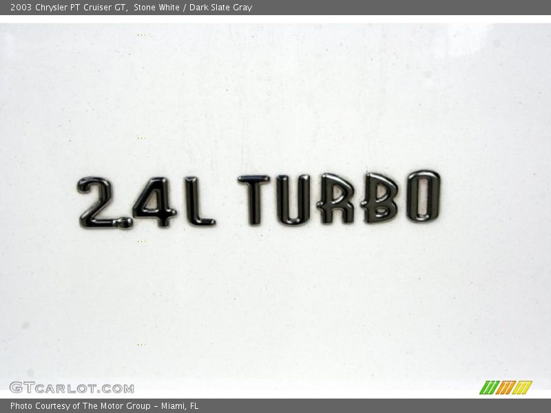 Stone White / Dark Slate Gray 2003 Chrysler PT Cruiser GT