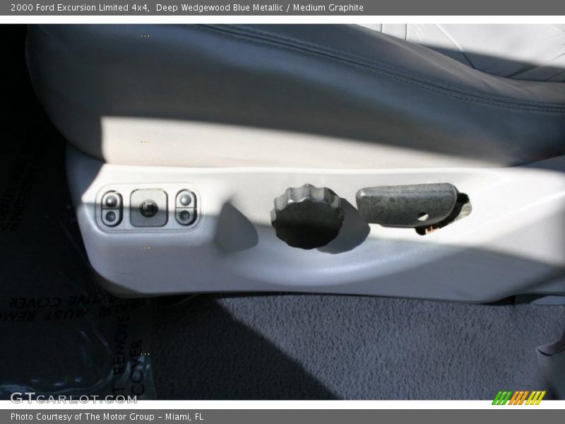 Deep Wedgewood Blue Metallic / Medium Graphite 2000 Ford Excursion Limited 4x4