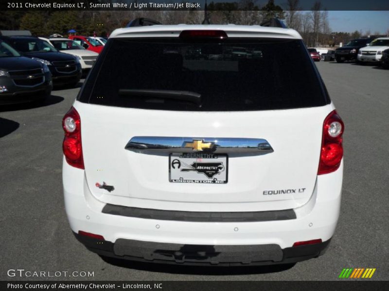 Summit White / Light Titanium/Jet Black 2011 Chevrolet Equinox LT