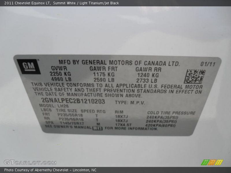 Summit White / Light Titanium/Jet Black 2011 Chevrolet Equinox LT