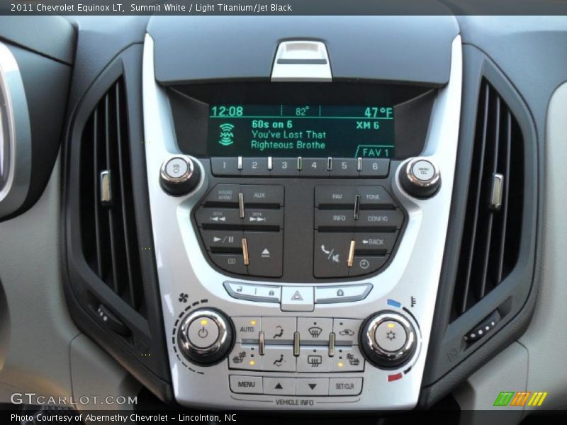 Controls of 2011 Equinox LT