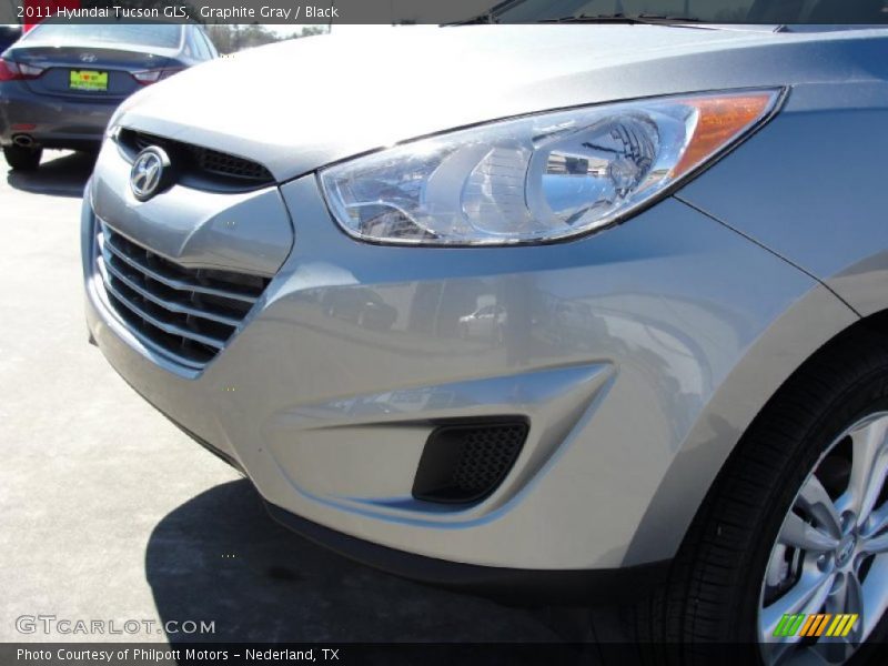 Graphite Gray / Black 2011 Hyundai Tucson GLS