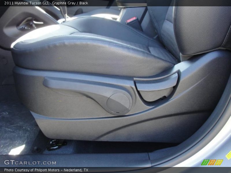 Graphite Gray / Black 2011 Hyundai Tucson GLS