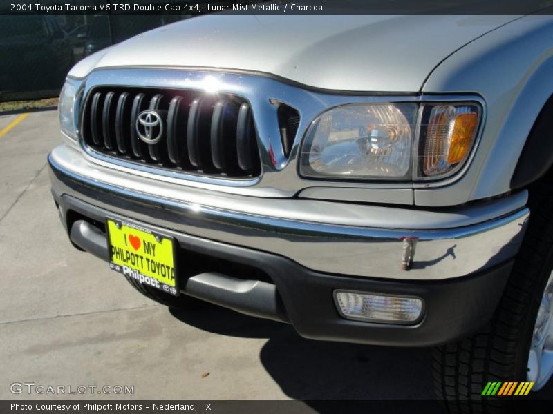 Lunar Mist Metallic / Charcoal 2004 Toyota Tacoma V6 TRD Double Cab 4x4