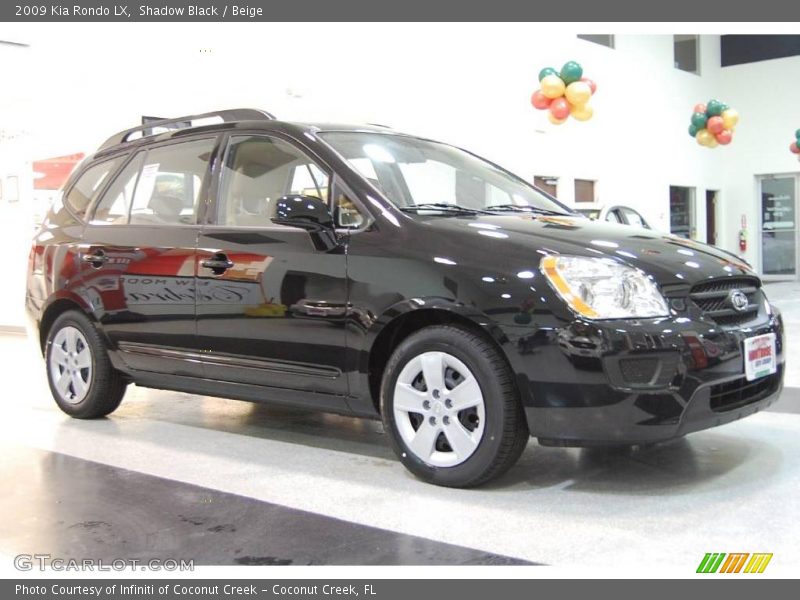 Shadow Black / Beige 2009 Kia Rondo LX