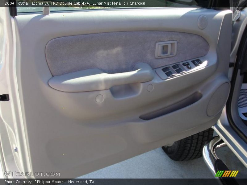 Lunar Mist Metallic / Charcoal 2004 Toyota Tacoma V6 TRD Double Cab 4x4