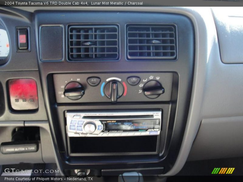 Lunar Mist Metallic / Charcoal 2004 Toyota Tacoma V6 TRD Double Cab 4x4