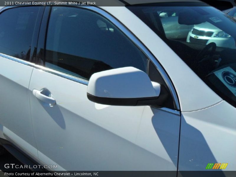 Summit White / Jet Black 2011 Chevrolet Equinox LT