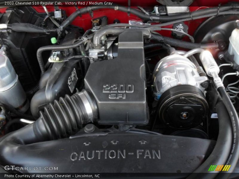 Victory Red / Medium Gray 2003 Chevrolet S10 Regular Cab