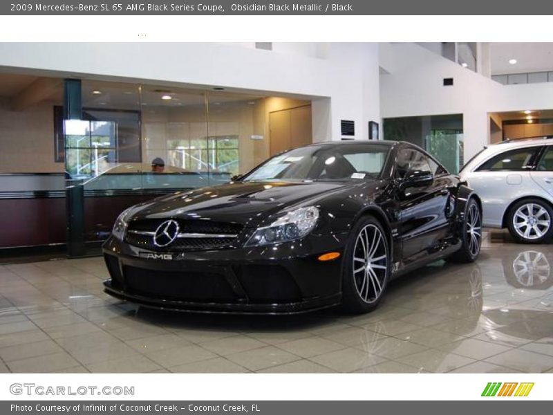 Front 3/4 View of 2009 SL 65 AMG Black Series Coupe