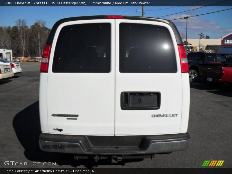 Summit White / Medium Dark Pewter 2006 Chevrolet Express LS 3500 Passenger van