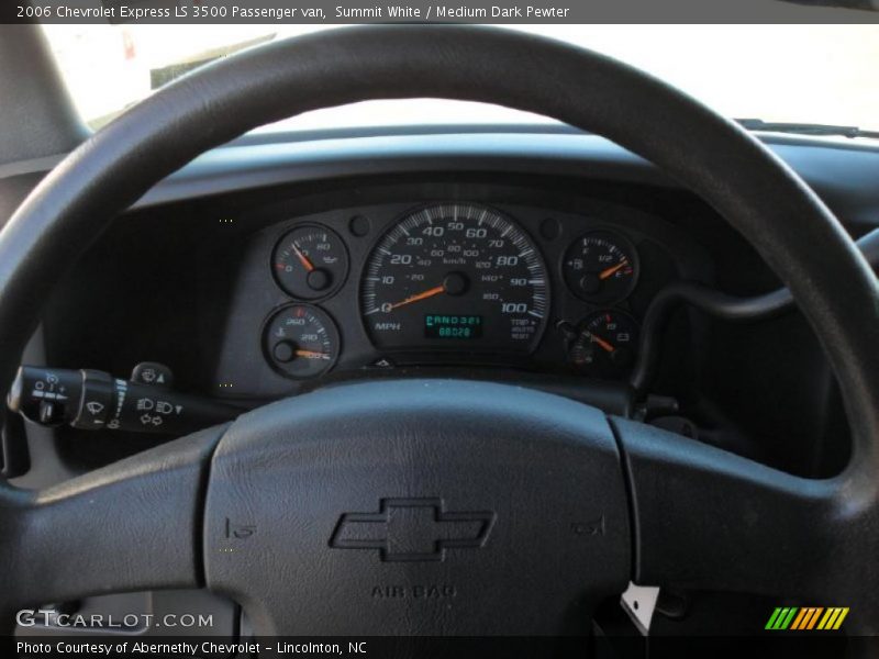 Summit White / Medium Dark Pewter 2006 Chevrolet Express LS 3500 Passenger van