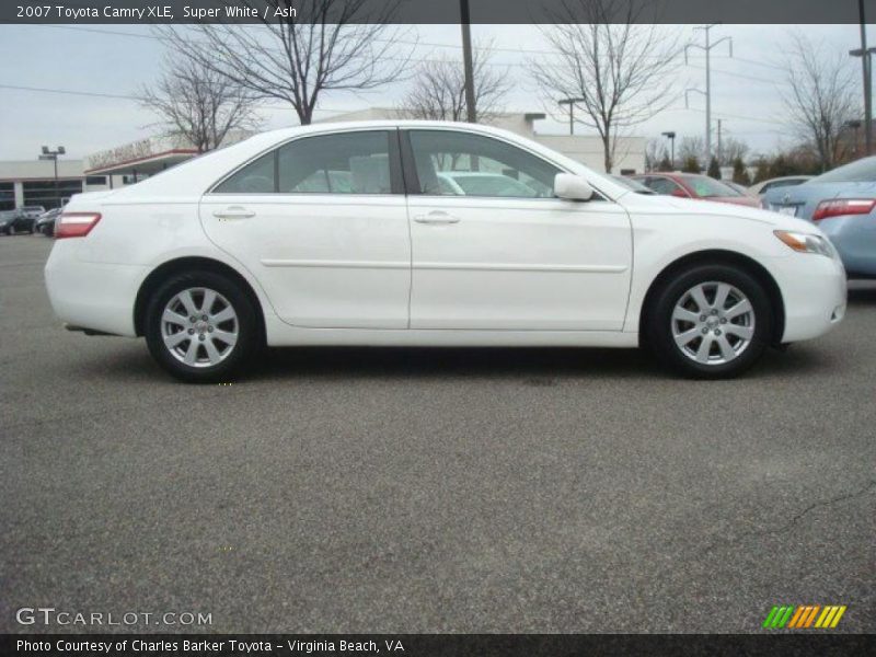 Super White / Ash 2007 Toyota Camry XLE