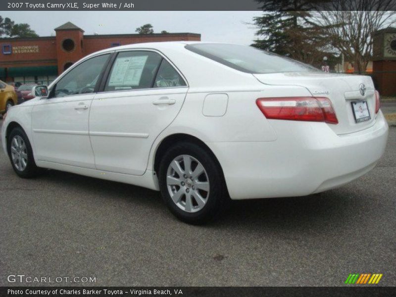 Super White / Ash 2007 Toyota Camry XLE