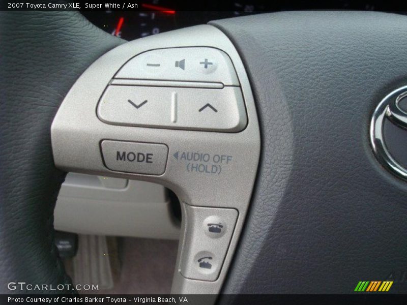 Super White / Ash 2007 Toyota Camry XLE