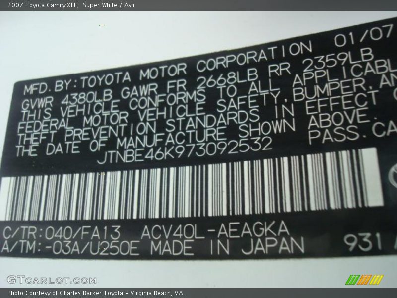 Super White / Ash 2007 Toyota Camry XLE