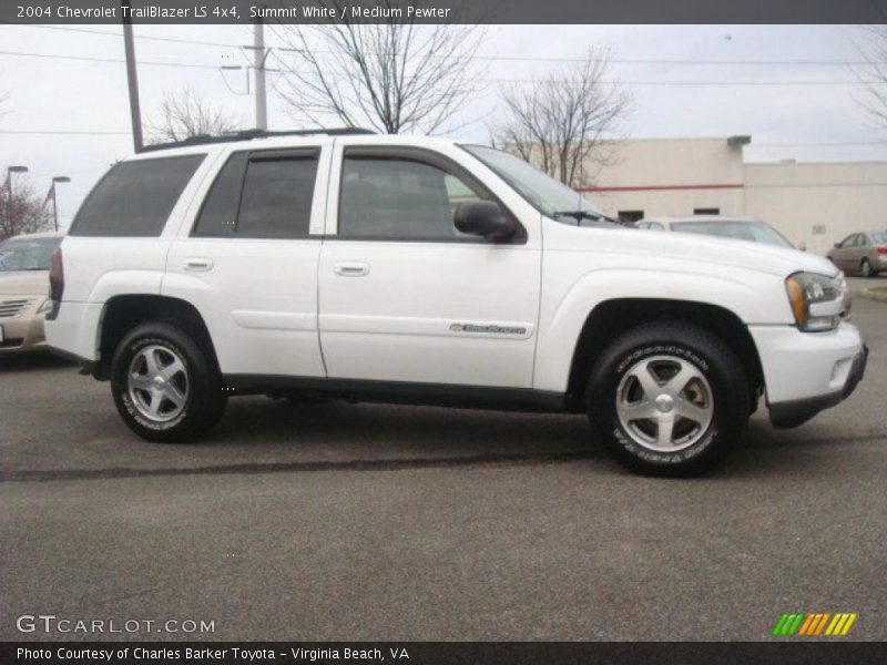 Summit White / Medium Pewter 2004 Chevrolet TrailBlazer LS 4x4