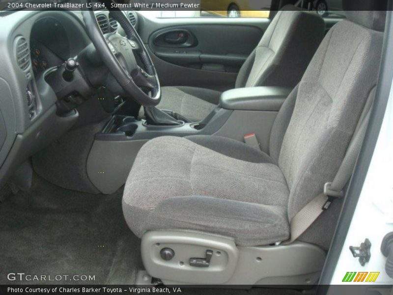 Summit White / Medium Pewter 2004 Chevrolet TrailBlazer LS 4x4