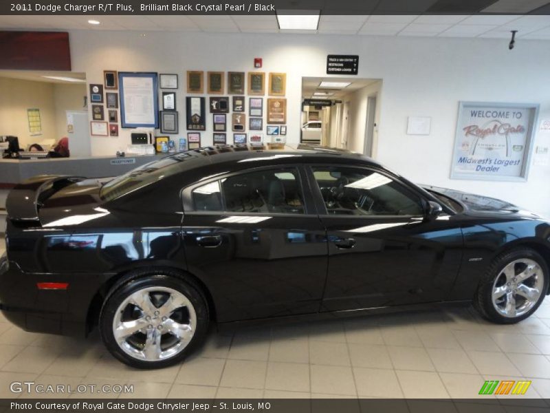 Brilliant Black Crystal Pearl / Black 2011 Dodge Charger R/T Plus