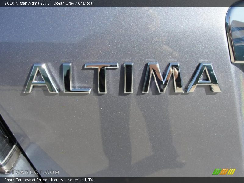 Ocean Gray / Charcoal 2010 Nissan Altima 2.5 S
