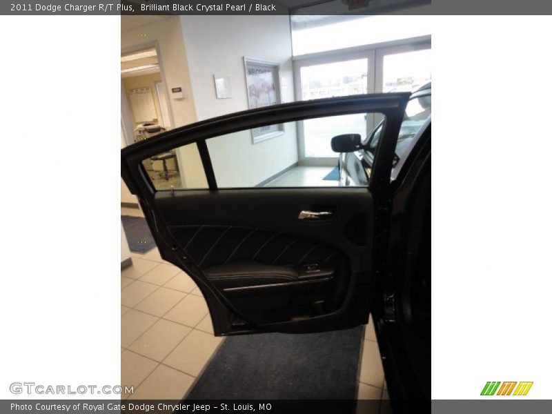 Brilliant Black Crystal Pearl / Black 2011 Dodge Charger R/T Plus