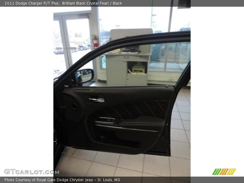 Brilliant Black Crystal Pearl / Black 2011 Dodge Charger R/T Plus
