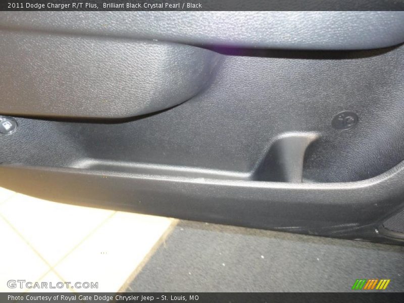 Brilliant Black Crystal Pearl / Black 2011 Dodge Charger R/T Plus