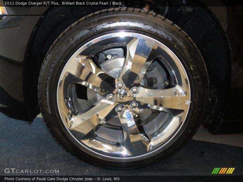  2011 Charger R/T Plus Wheel