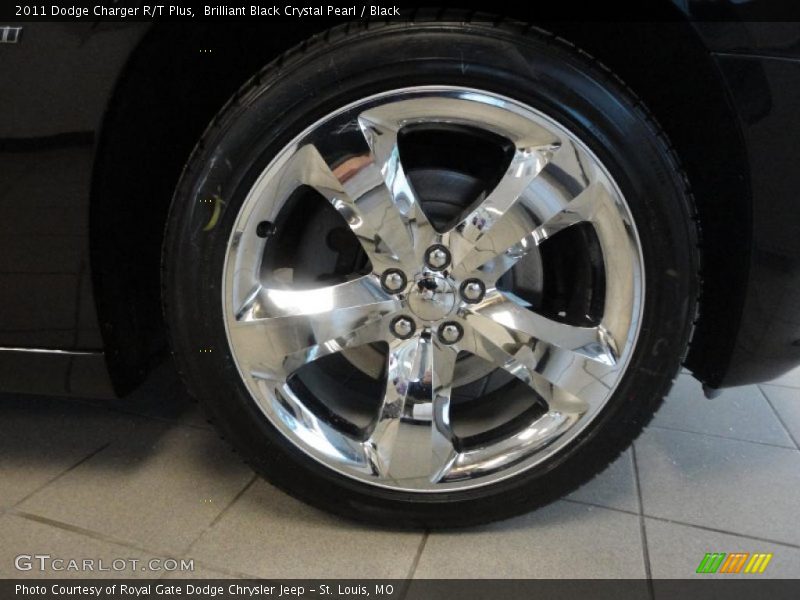  2011 Charger R/T Plus Wheel