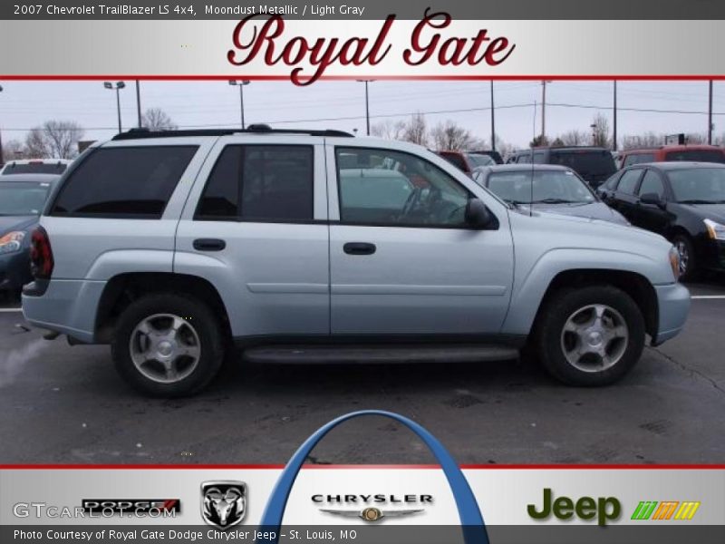 Moondust Metallic / Light Gray 2007 Chevrolet TrailBlazer LS 4x4