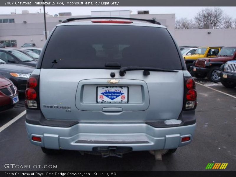 Moondust Metallic / Light Gray 2007 Chevrolet TrailBlazer LS 4x4
