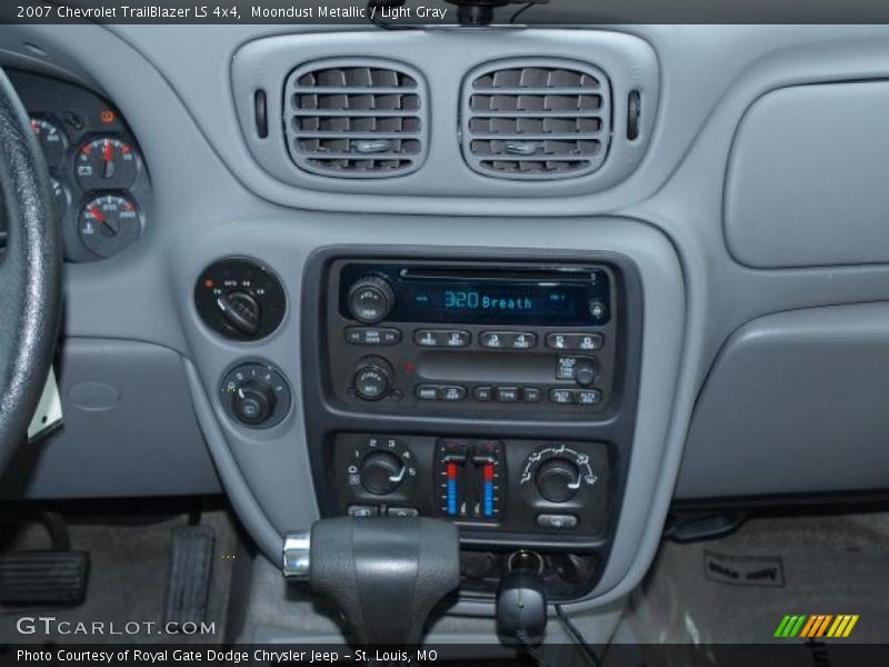 Moondust Metallic / Light Gray 2007 Chevrolet TrailBlazer LS 4x4