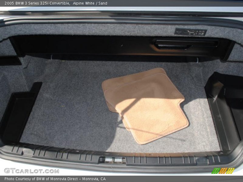 Alpine White / Sand 2005 BMW 3 Series 325i Convertible