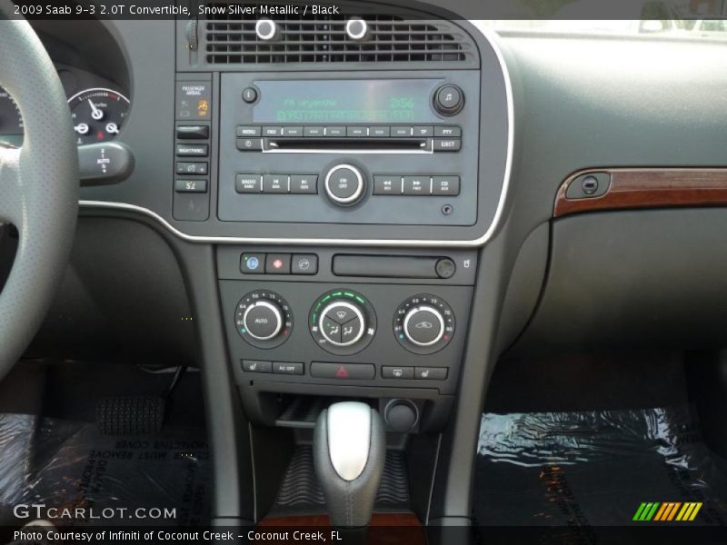 Snow Silver Metallic / Black 2009 Saab 9-3 2.0T Convertible