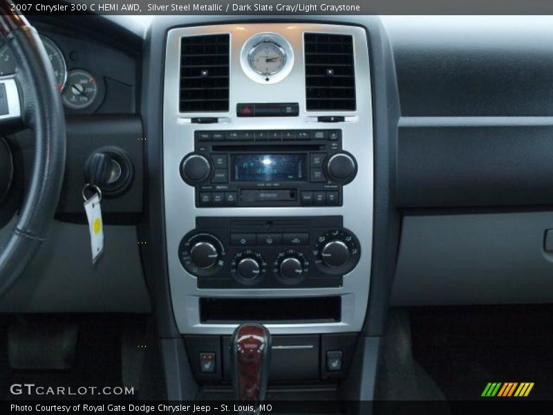 Controls of 2007 300 C HEMI AWD