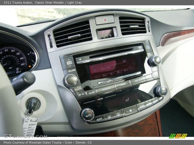 Classic Silver Metallic / Light Gray 2011 Toyota Avalon