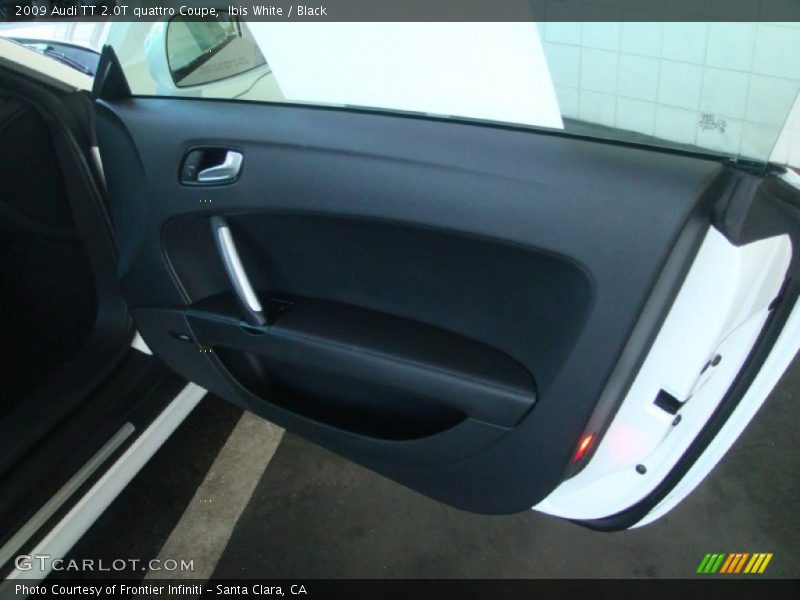 Door Panel of 2009 TT 2.0T quattro Coupe