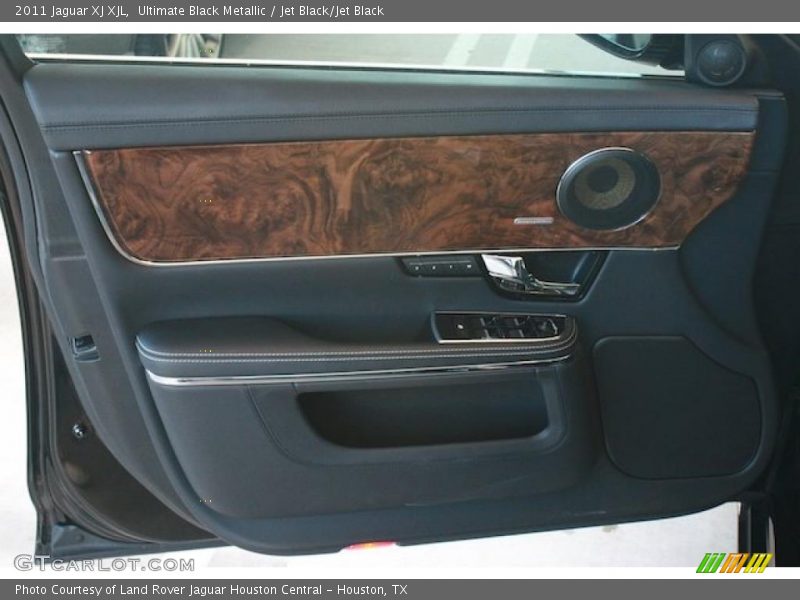Door Panel of 2011 XJ XJL