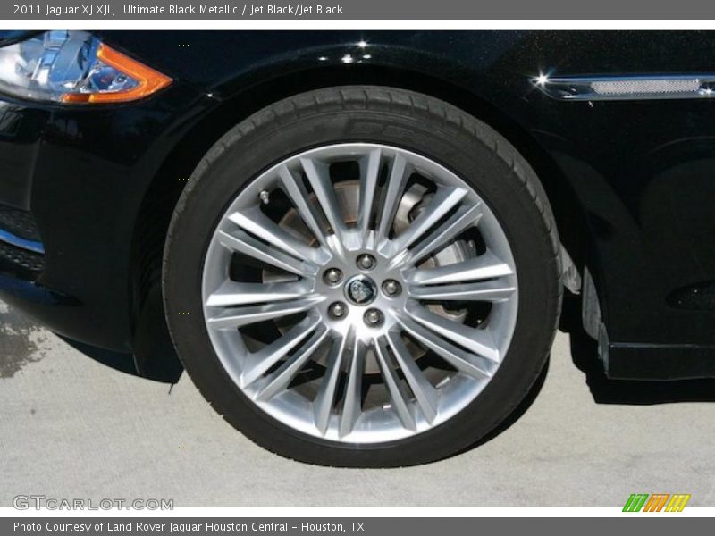  2011 XJ XJL Wheel