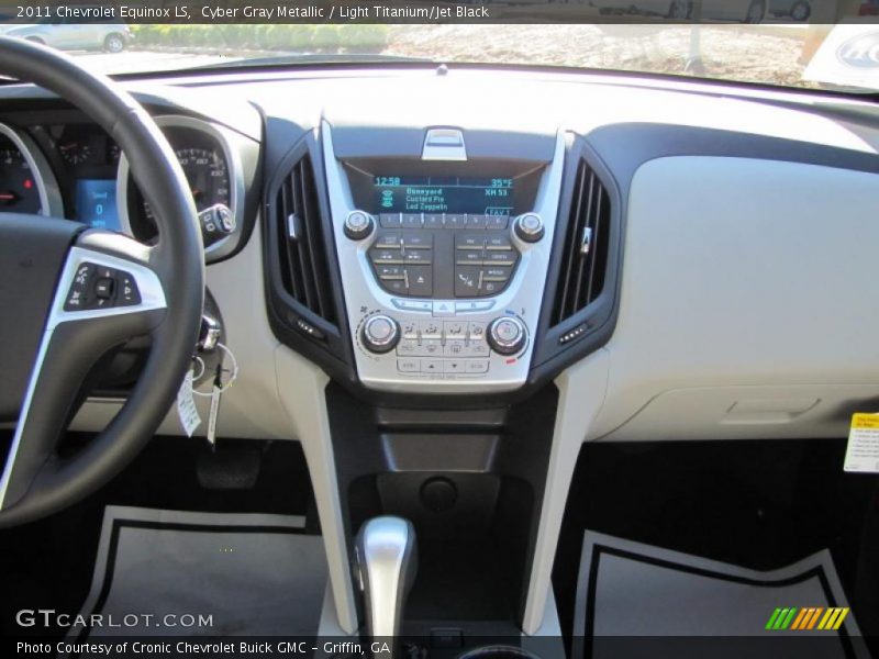 Cyber Gray Metallic / Light Titanium/Jet Black 2011 Chevrolet Equinox LS