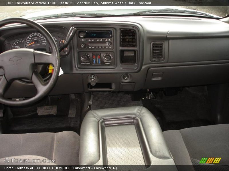 Summit White / Dark Charcoal 2007 Chevrolet Silverado 1500 Classic LS Extended Cab