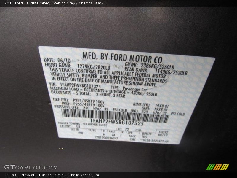 Sterling Grey / Charcoal Black 2011 Ford Taurus Limited