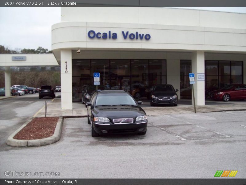 Black / Graphite 2007 Volvo V70 2.5T