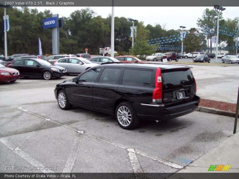 Black / Graphite 2007 Volvo V70 2.5T