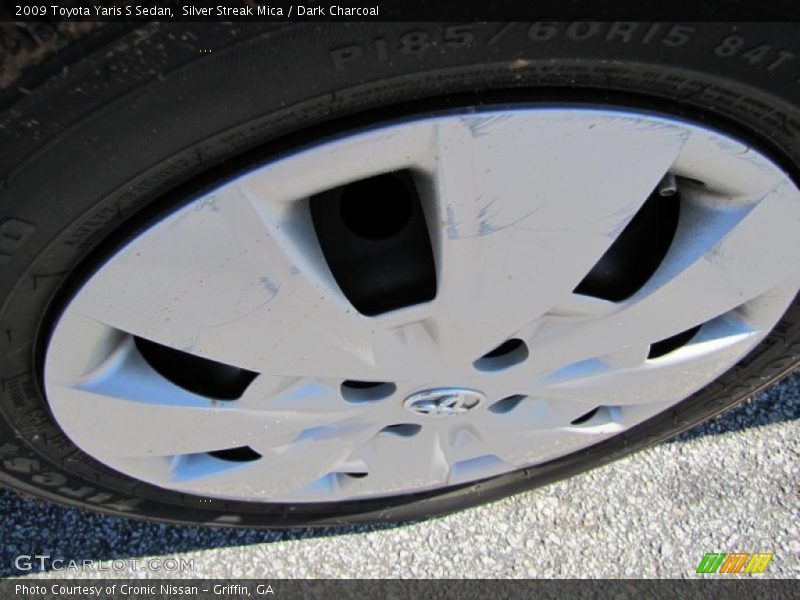 Silver Streak Mica / Dark Charcoal 2009 Toyota Yaris S Sedan
