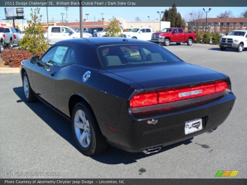  2011 Challenger SE Brilliant Black Crystal Pearl