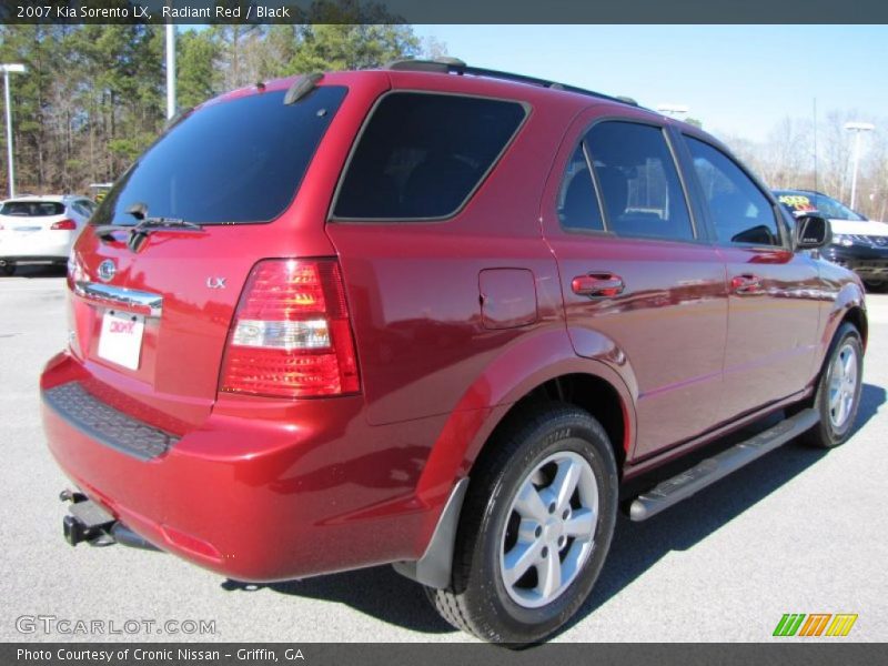 Radiant Red / Black 2007 Kia Sorento LX