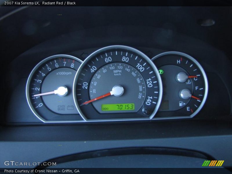 Radiant Red / Black 2007 Kia Sorento LX