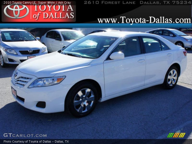 Super White / Ash Gray 2010 Toyota Camry LE